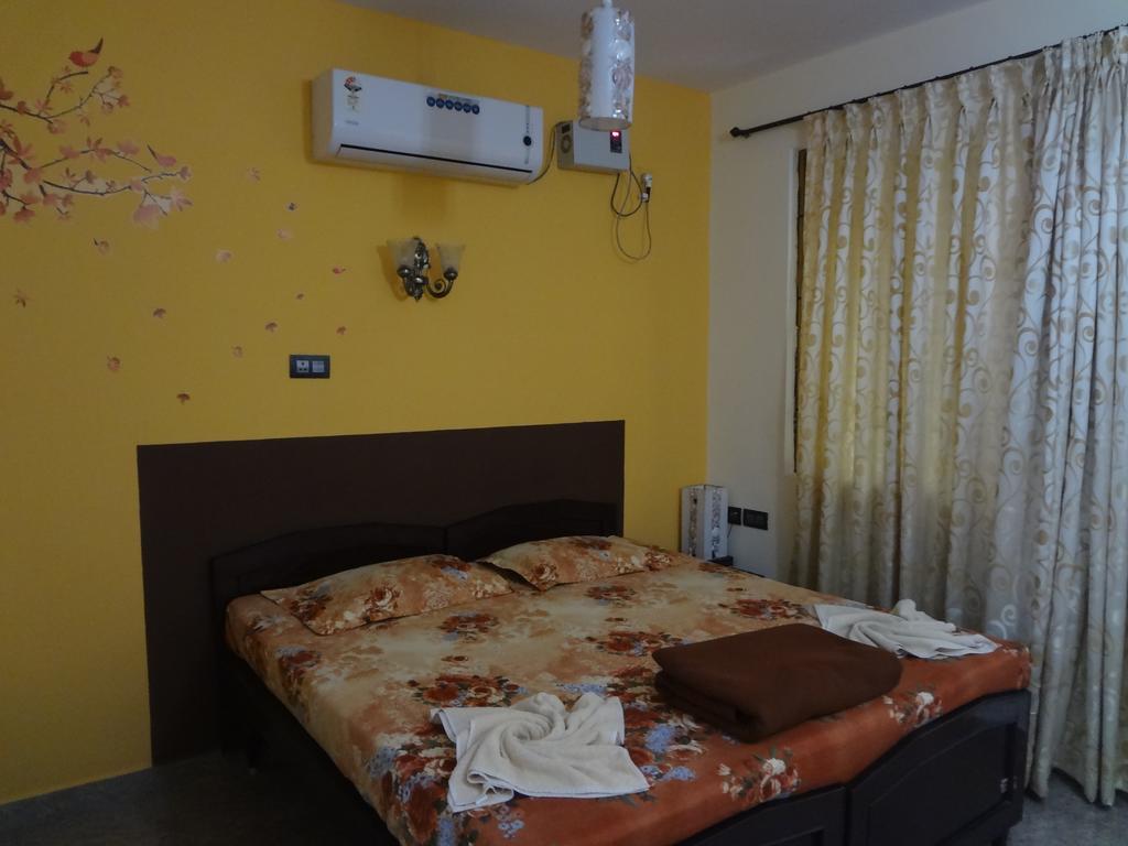 Aurita Holiday Homes Candolim Eksteriør bilde